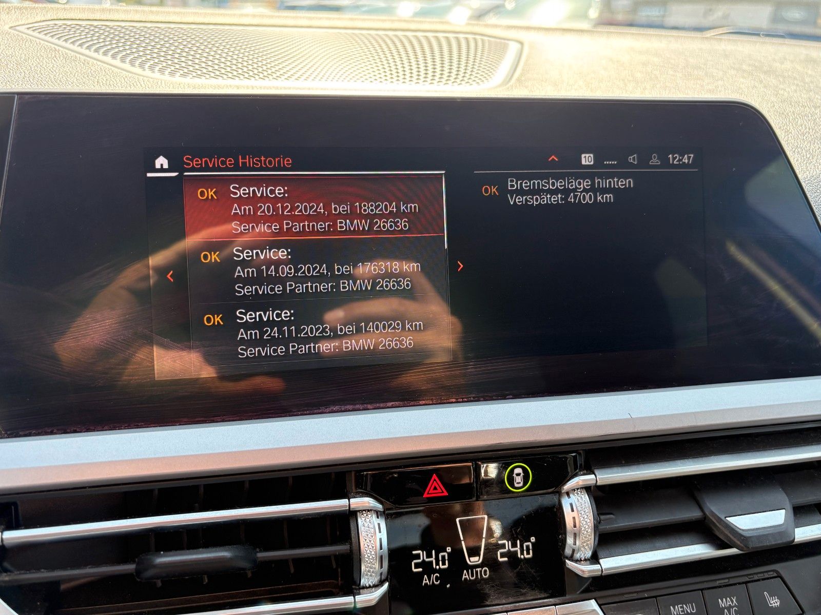 Fahrzeugabbildung BMW 320i Limo Aut. Navi 18"LMR LED 1.HAND SPORTLENK