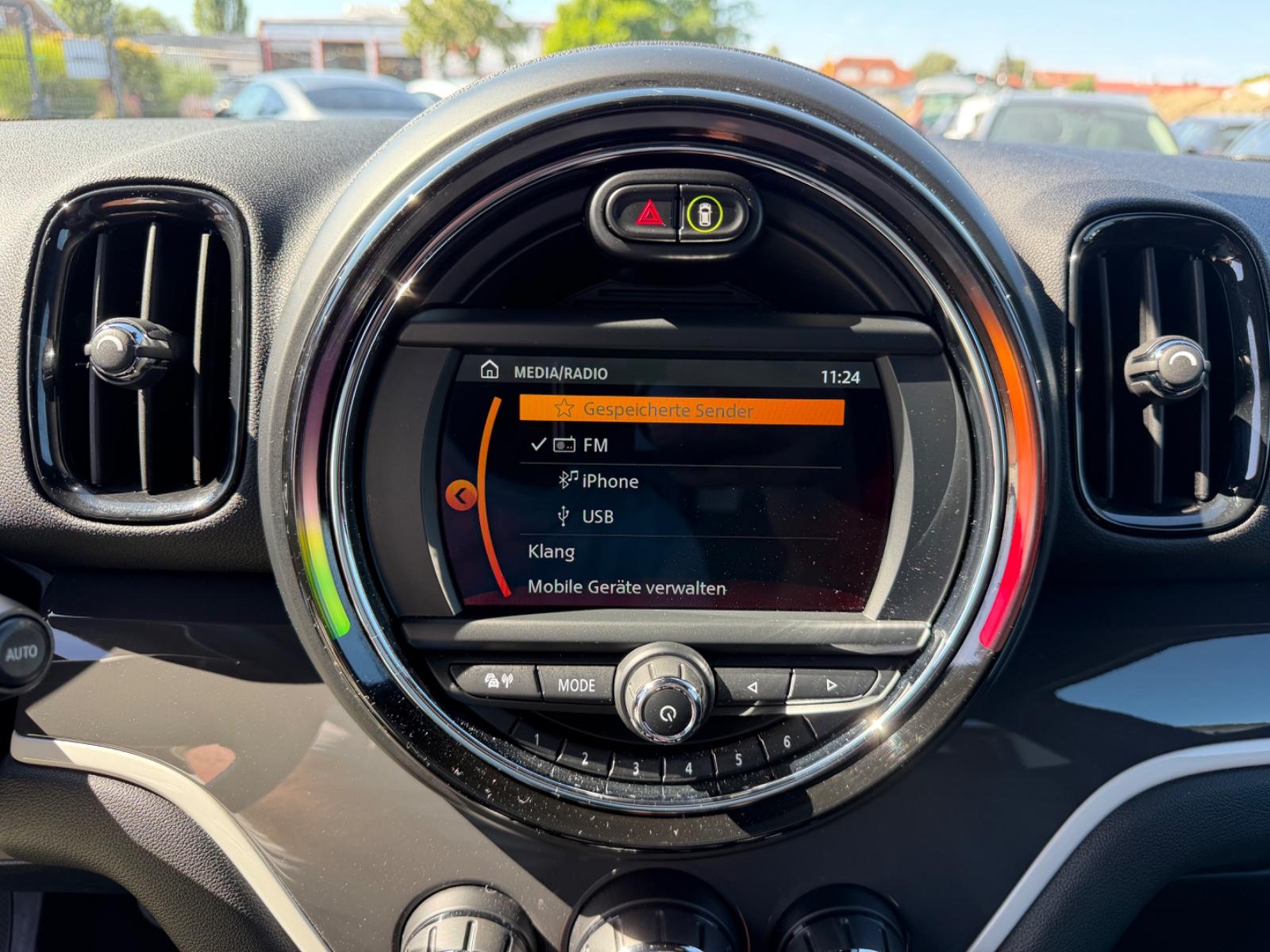 MINI Countryman S*LED*NAV*PANO*LEDER*AHK*2.HAND*TOP*