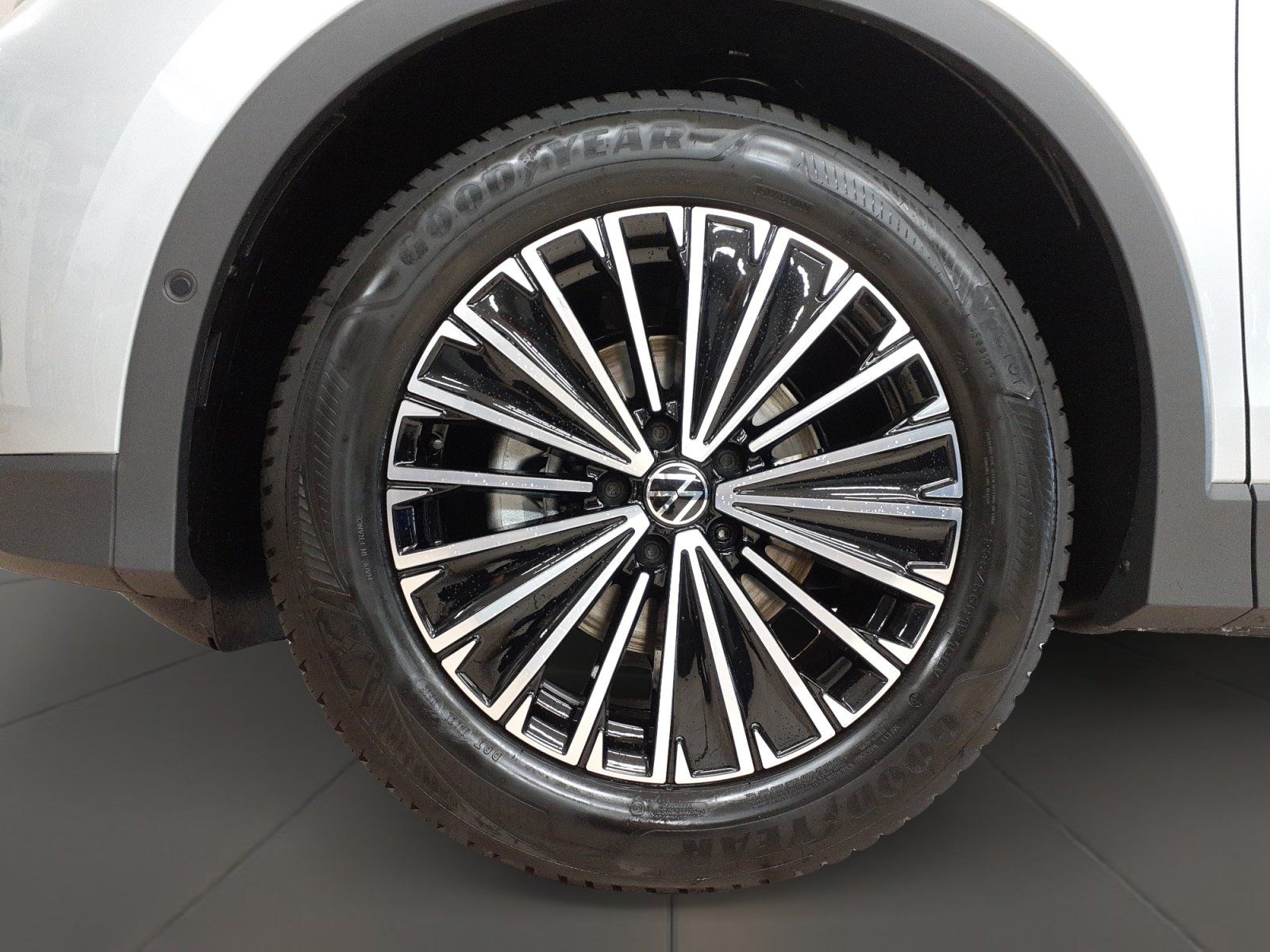 Volkswagen Tiguan - Bild 6