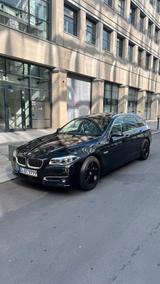 BMW 530d Touring Luxury Line HUD PANO