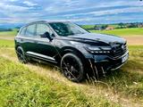 Volkswagen Touareg 340PS/R-Line/Allradlenk/Blackline/AHK - Volkswagen Touareg mit Benzin-Antrieb: Geländewagen, Automatik