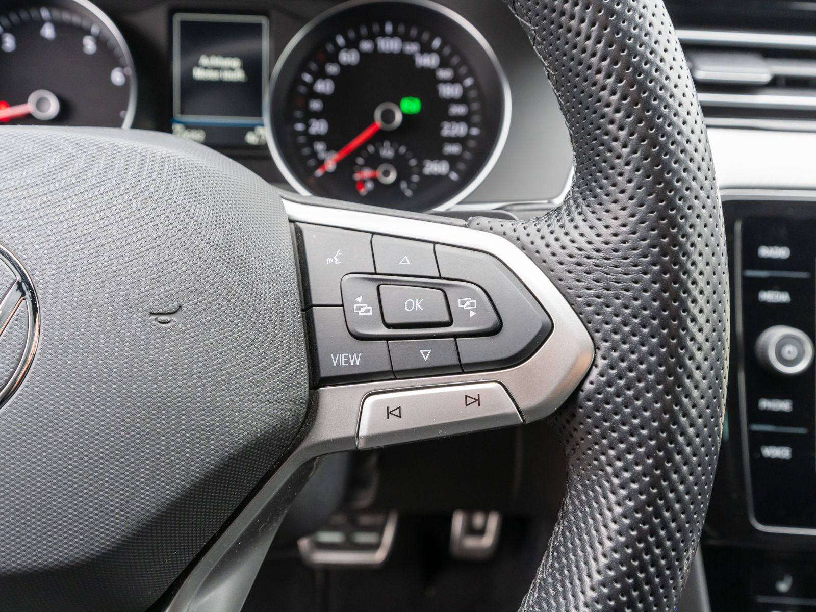 Volkswagen Passat Variant - Bild 19