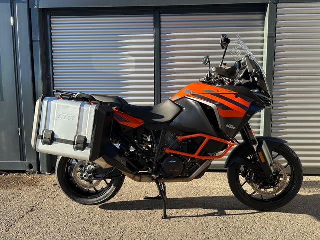 KTM 1290 SUPER ADVENTURE S / KOFFER / NEUER SERVICE