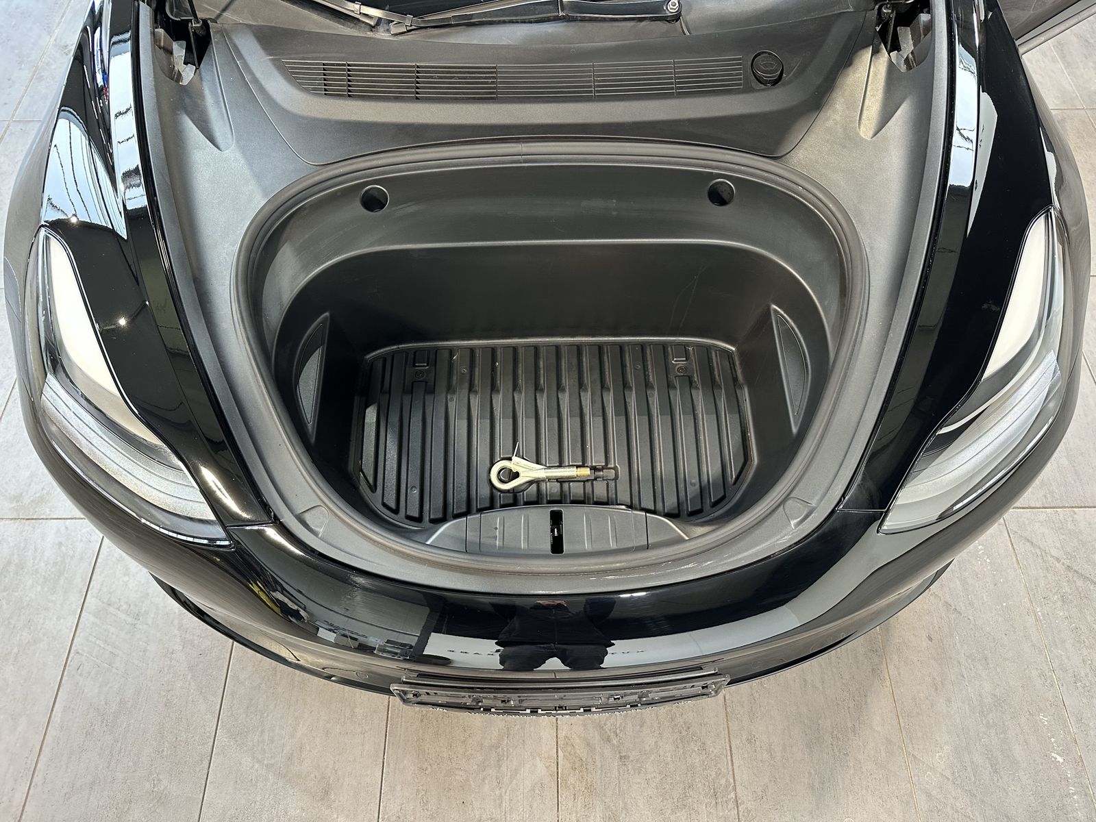 Fahrzeugabbildung Tesla Model 3 RWD NAV+LED+ACC+KAMERA+PANORAMA+1HD+18ZO