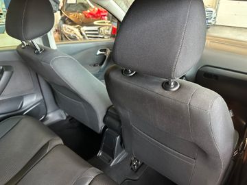 Volkswagen Polo V Team *2. Hand*Klima*SHZ*Freisprech*PDC*