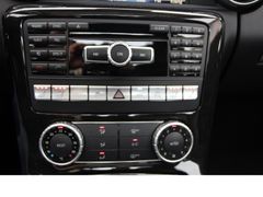 Fahrzeugabbildung Mercedes-Benz SLK 250 AMG Sportpaket*Harman/Kardon*Ambient*Xen