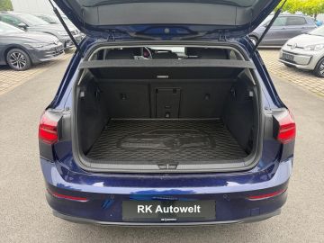 Volkswagen Golf - 10