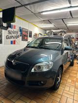 Skoda Roomster 1.6  Neue TUV AHK - gebrauchte Skoda Roomster aus dem Jahr 2006