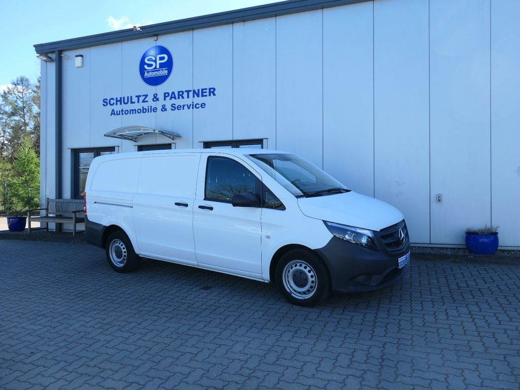 Image of Mercedes-Benz Vito