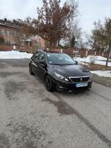 Peugeot 308 PureTech 130 Black Edition Black Edition - Peugeot 308: Puretech