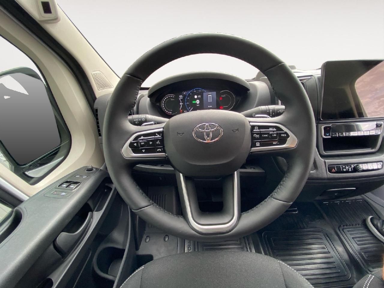 Fahrzeugabbildung Toyota Proace Max H2 Kasten 35 L3H2 Heavy Elektromotor