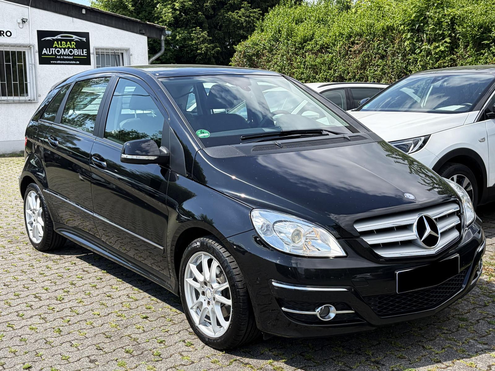 Mercedes-Benz B 200 Makellos -Top Zustand Lückenlos Scheckheft