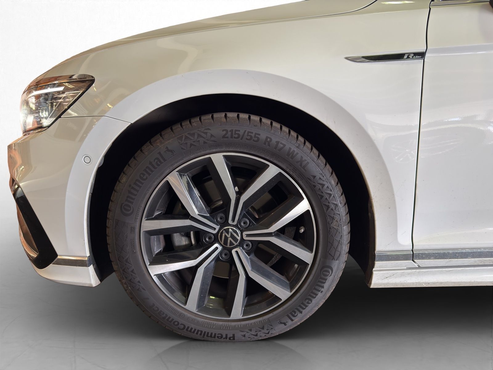Volkswagen Passat Variant - Bild 12