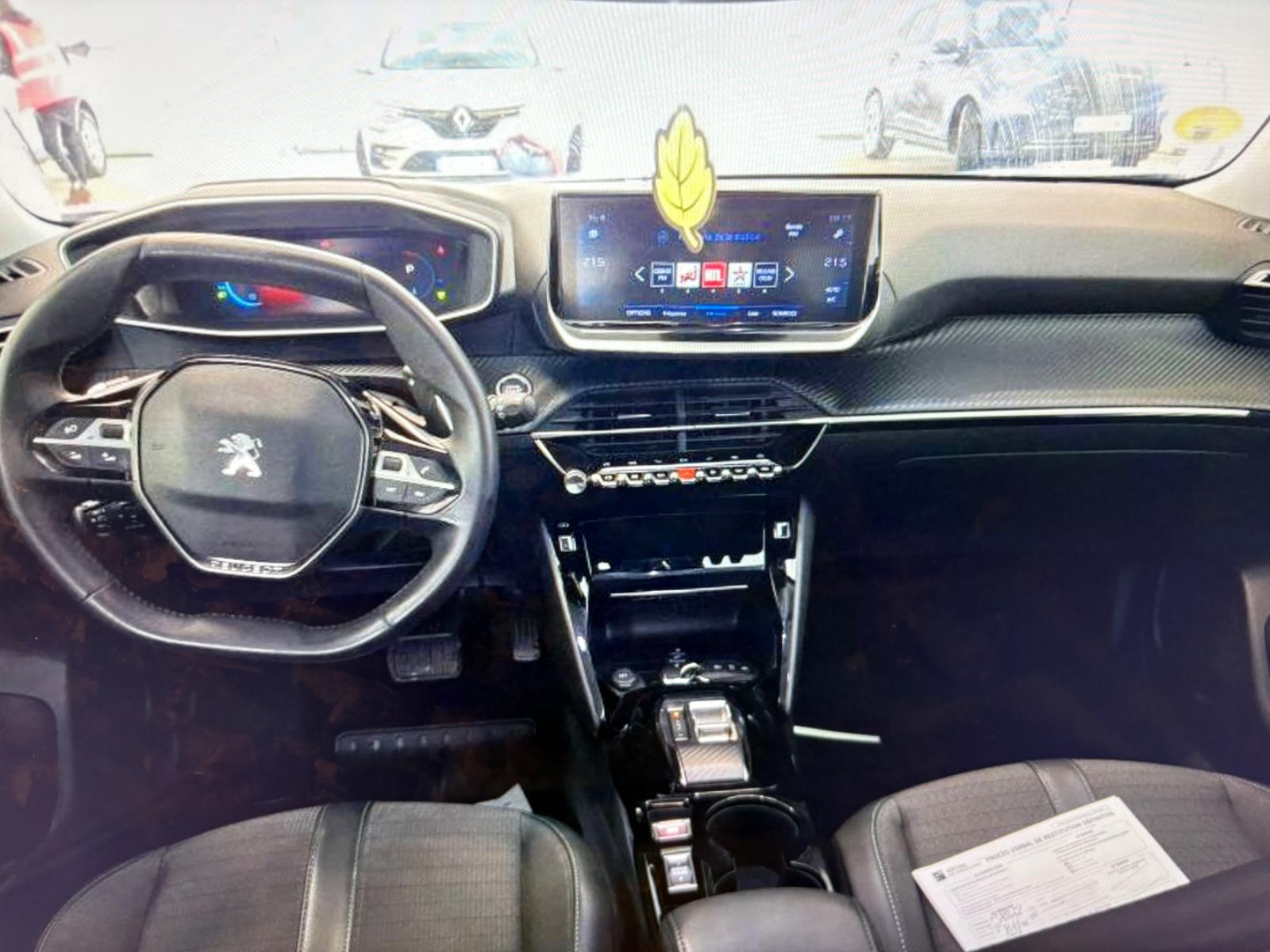 Peugeot 2008 1.5HDI/ALLURE/DSG/Netto 11500