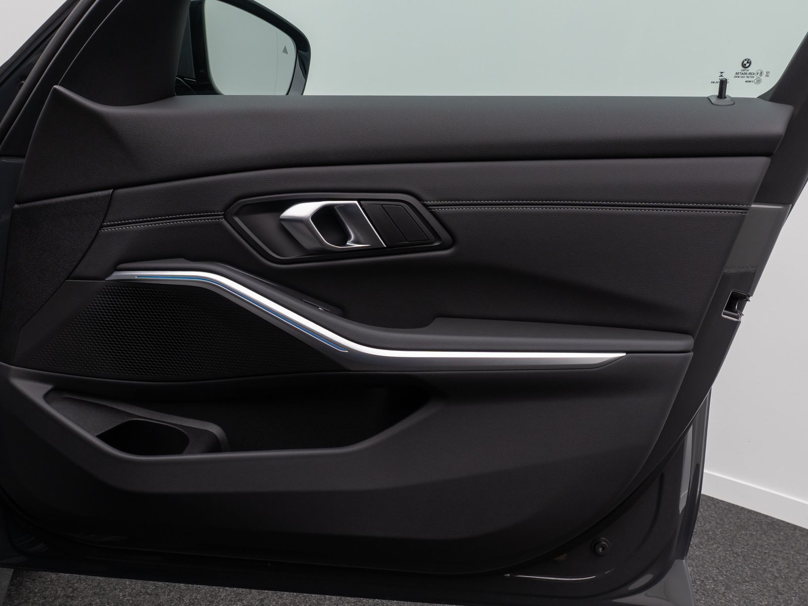 Fahrzeugabbildung BMW 318d Sport Leder DAB Individual DrivAssis 18Zoll