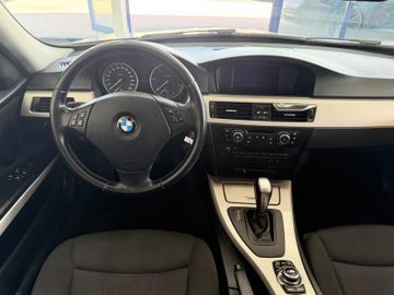 BMW 318 - 8