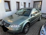 Volkswagen VW Passat 3BG 2.8 V6 Highline 4motion - Volkswagen Passat mit Benzin-Antrieb: Limousine, 2.8