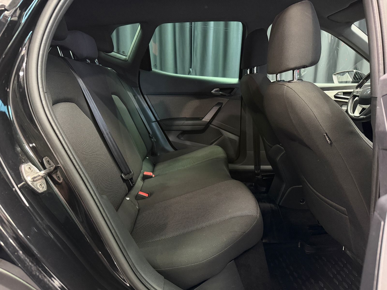 Fahrzeugabbildung SEAT Arona Xcellence|PDC|NAVI|ACC|LED