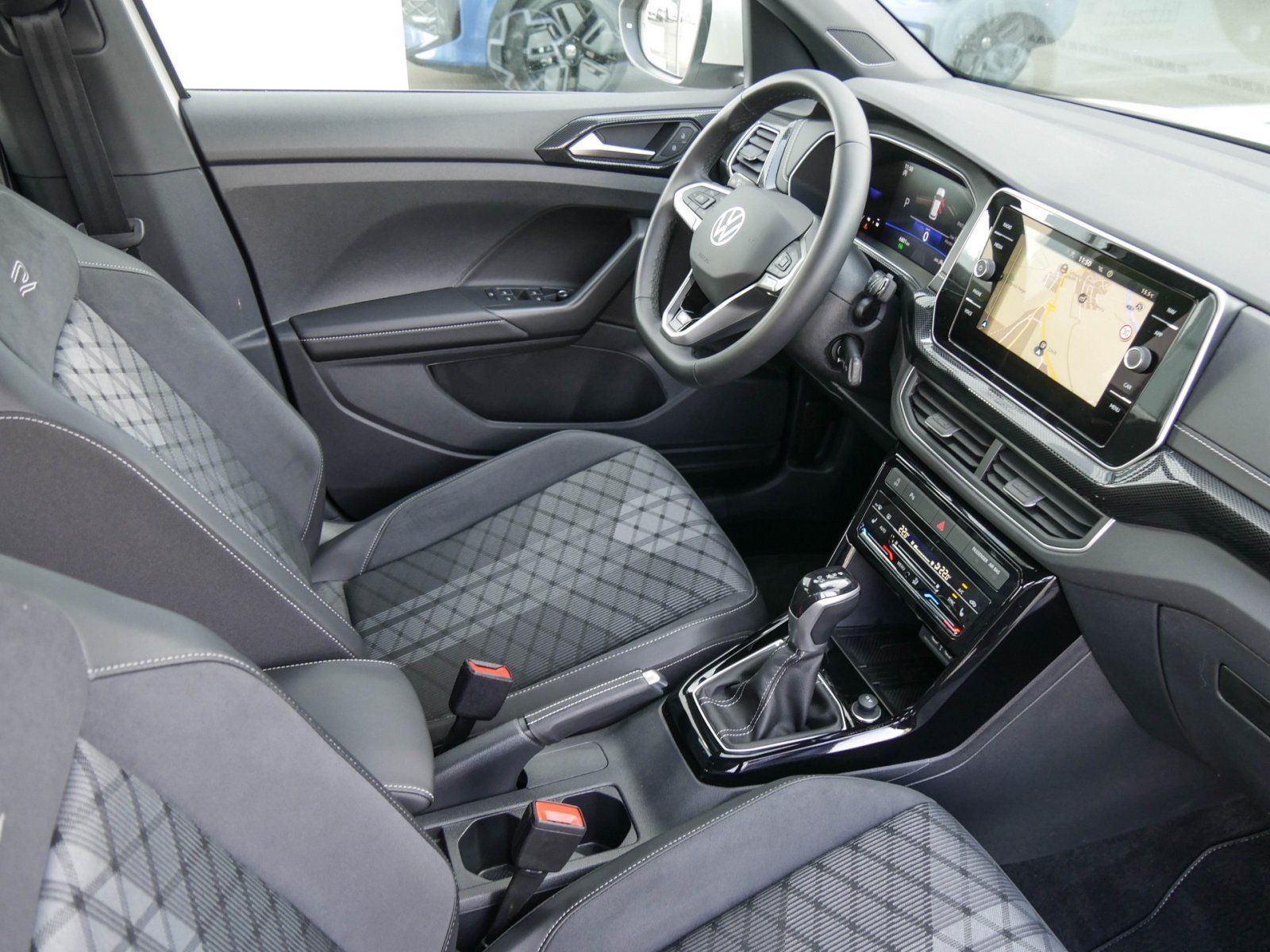 Volkswagen T-Cross - Bild 3