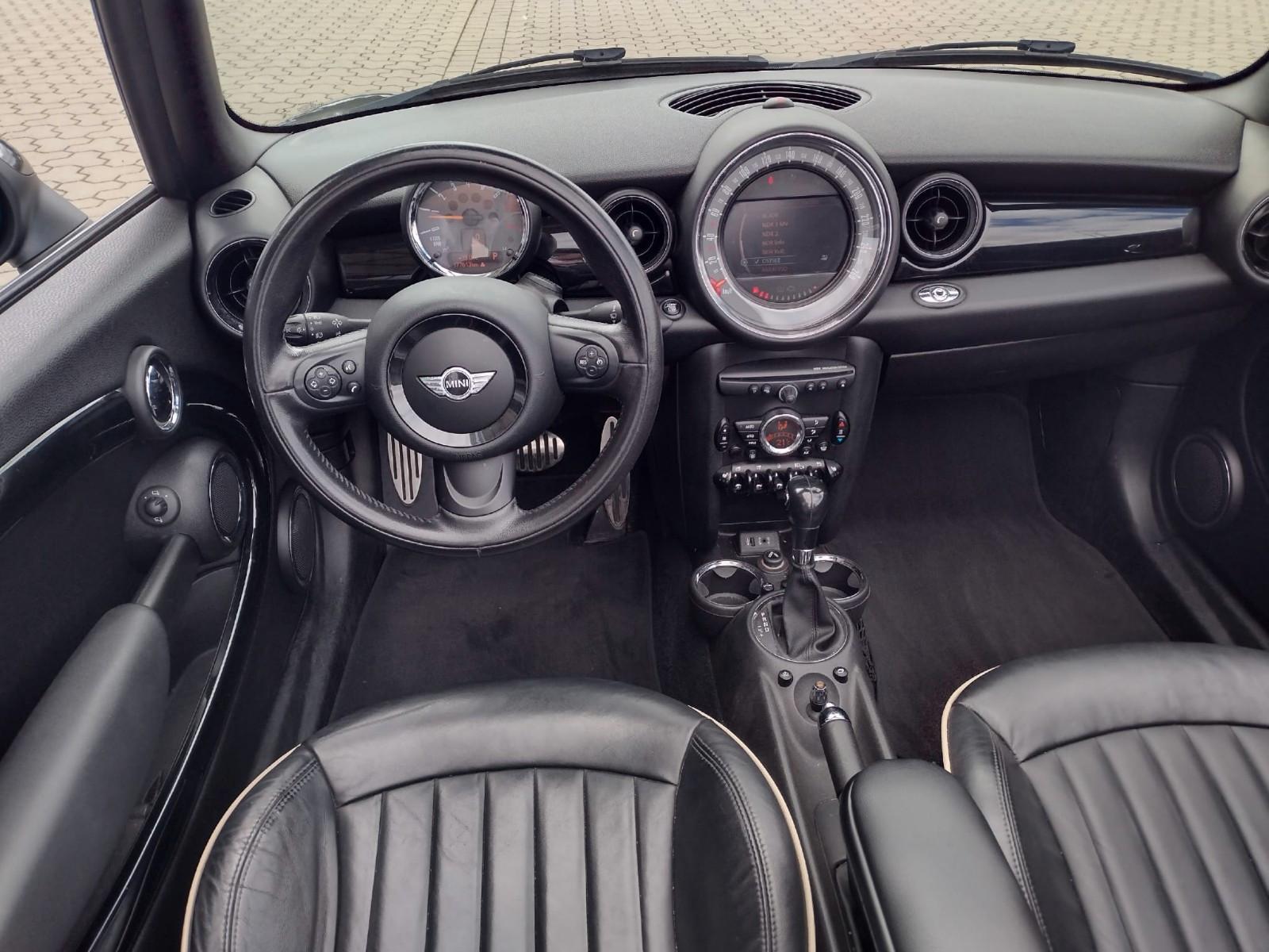 MINI Cooper S Cabrio +Leder+Nav+
