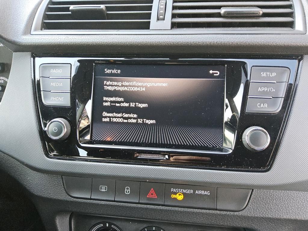 Fahrzeugabbildung SKODA Fabia Combi ALU16`PDC NEBEL APP-CONNECT 1.H