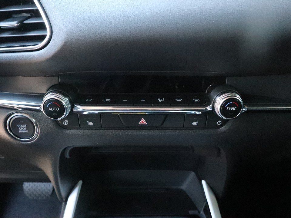 Fahrzeugabbildung Mazda CX-30 2025 M-Hybrid Exclusive-Line G-140 AT NAVI