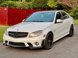 Mercedes-Benz Mercedes C 63 AMG 2009 - Mercedes-Benz C 63 AMG aus 2009