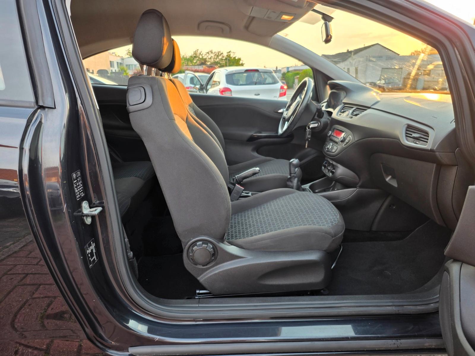 Opel Corsa 1.2**Klima**Bluetooth **Tüv Neu**