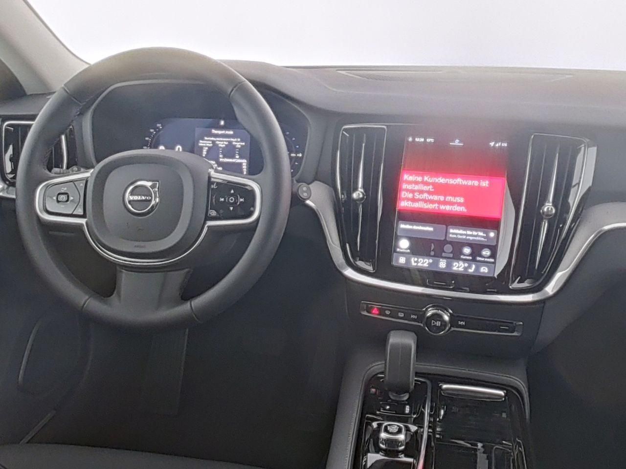 Fahrzeugabbildung Volvo V60 Kombi Plus Dark Recharge Plug-In Hybrid AWD