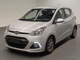 Hyundai i10 FIFA Edition Klima/SHZ/LHZ/Tempom./BT/14-LM - Hyundai i10 in Magdeburg