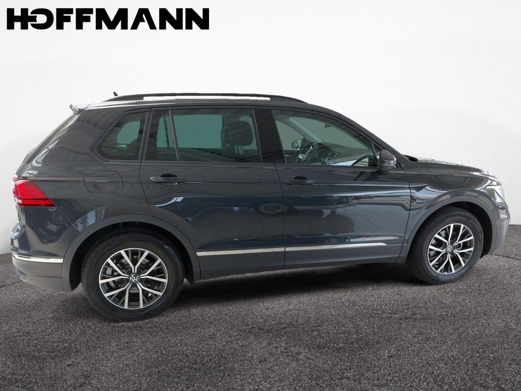 Fahrzeugabbildung Volkswagen Tiguan 1.5 TSI DSG Life AHZV Navi WR