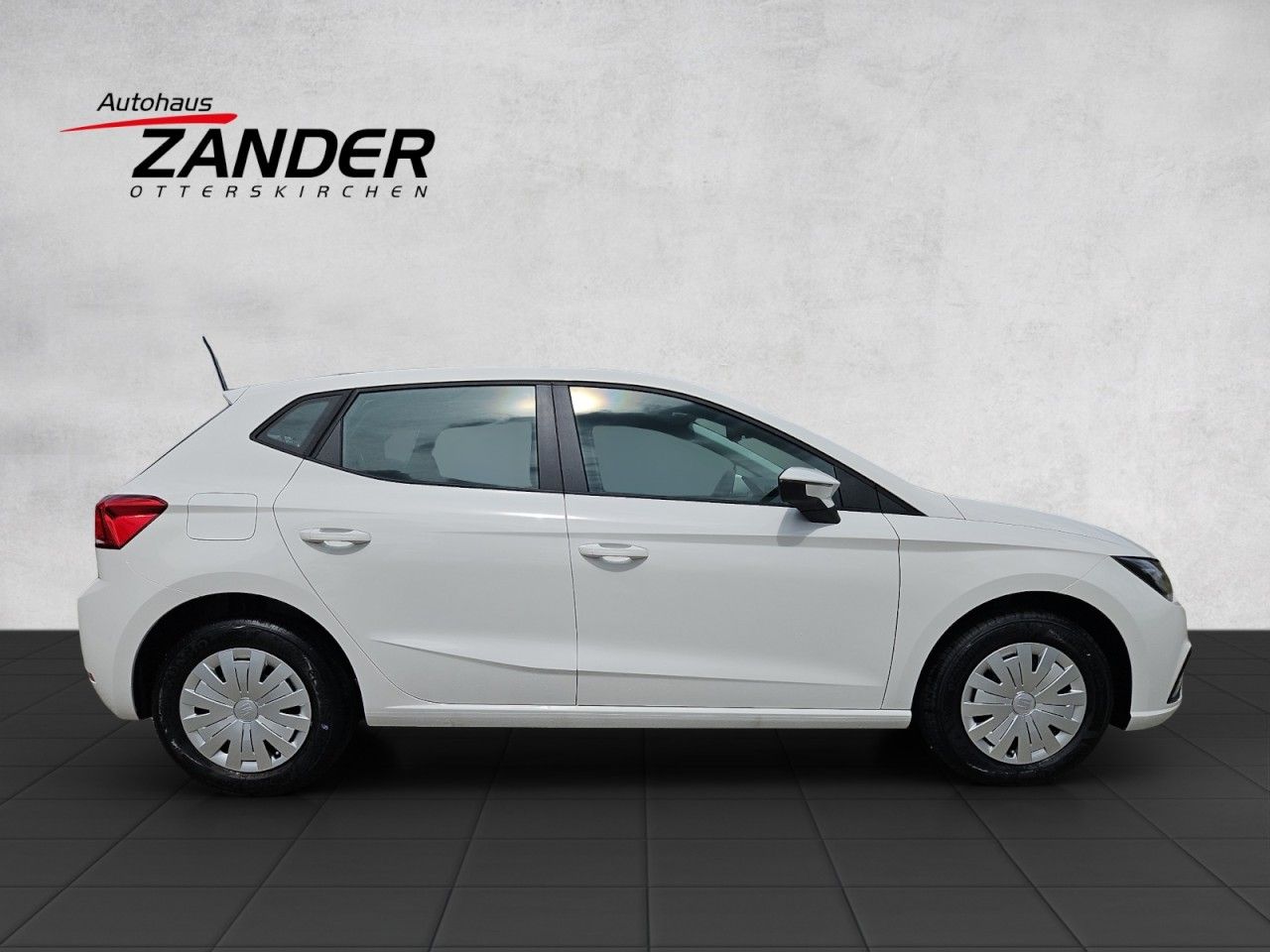 Fahrzeugabbildung SEAT Ibiza Reference Klima,Smart-Link,LED