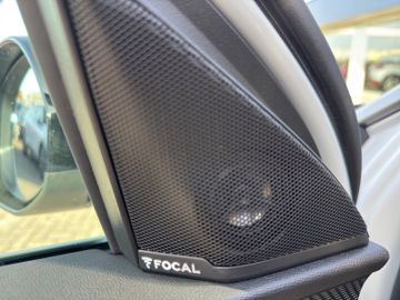 Peugeot 3008 1.6 195 GT Kam.+KeyLess+LED+Navi+SD+SHZ+ACC