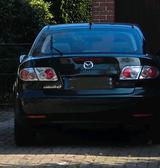 Mazda 6 in dunkelgrün, TÜV neu bis 09/27 - gebrauchte Mazda 2 aus dem Jahr 2004