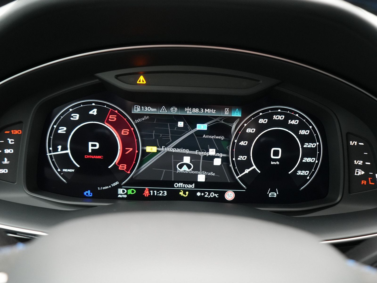 Audi RSQ8 - Bild 15