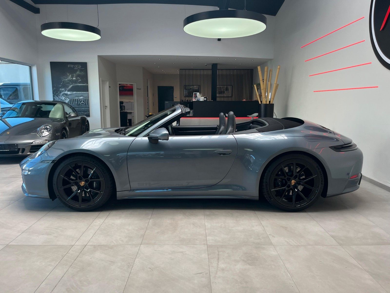 Fahrzeugabbildung Porsche 992.2 Carrera T Cabriolet*Matrix*360°*Ganzleder*