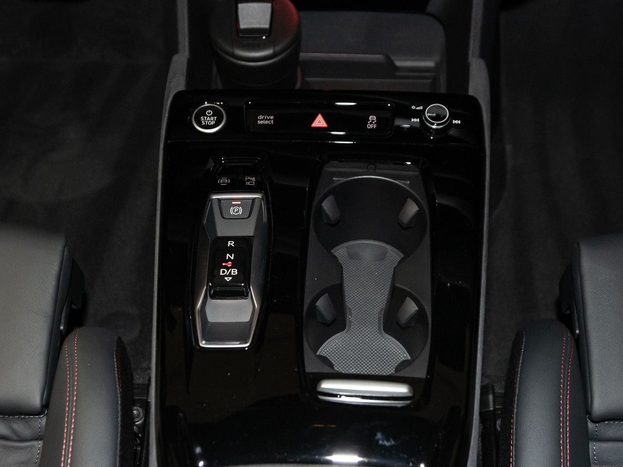 Audi Q6 e-tron - Bild 22