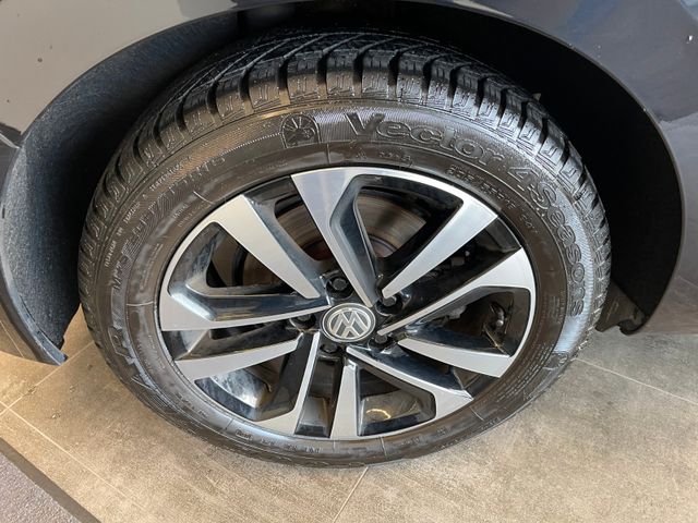 MYAUTOCENTER – Gebraucht- und Jahreswagen mit Werkstattservice in Pfaffenhofen Volkswagen Golf Sportsvan VII United *Navi*Klima*LED*