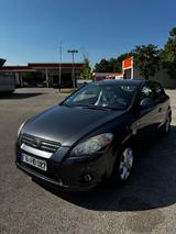 Kia cee'd / Ceed Sporty Wagon 1.4 CVVT EX EX - Kia cee'd / Ceed in München