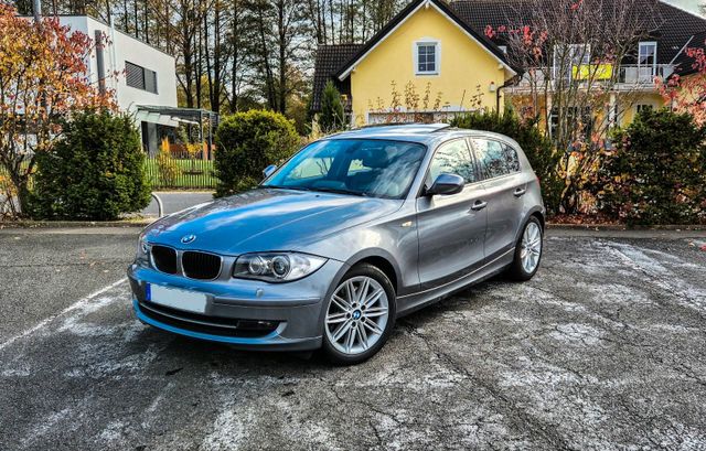 BMW 123d 5-Türer Limousine E87 *2.HD*SH*11...