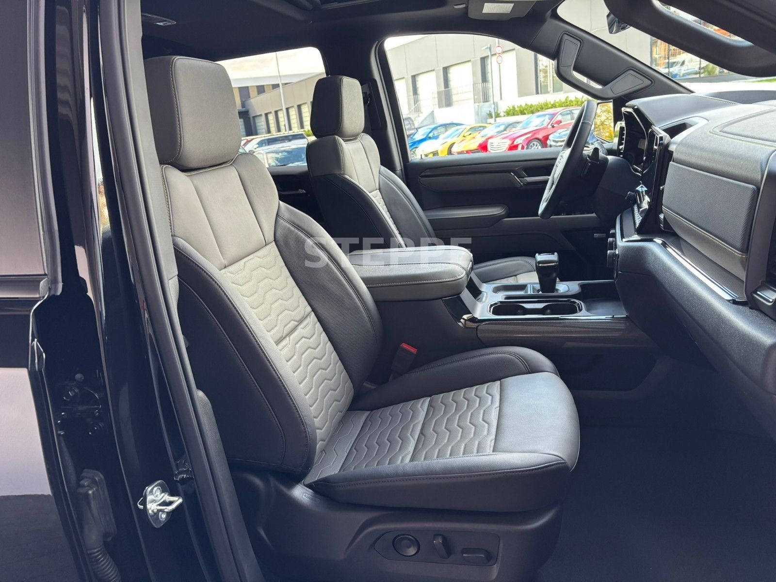 Chevrolet 2025 Silverado ZR2 6,2V8 Crewcab Tech-Pack. AHK