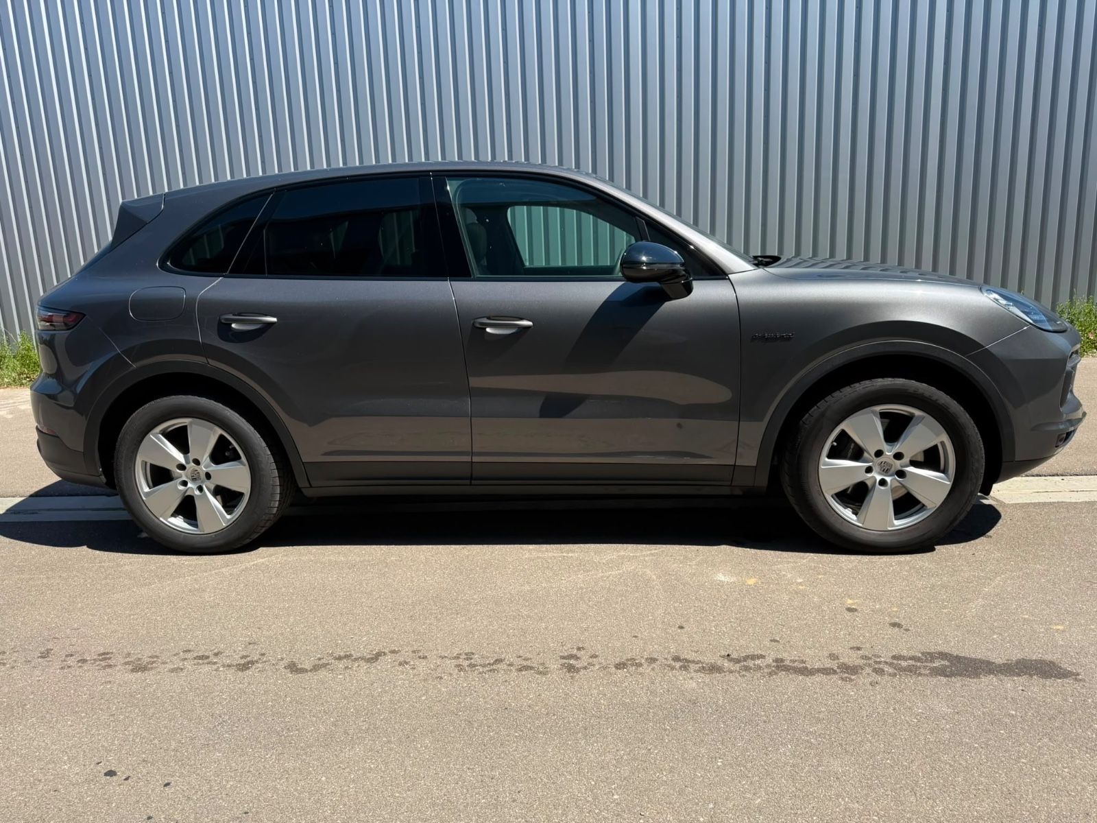 Porsche Cayenne E-Hybrid+Alu 20"+Pano-SD+Glattleder+WR++ foto 6