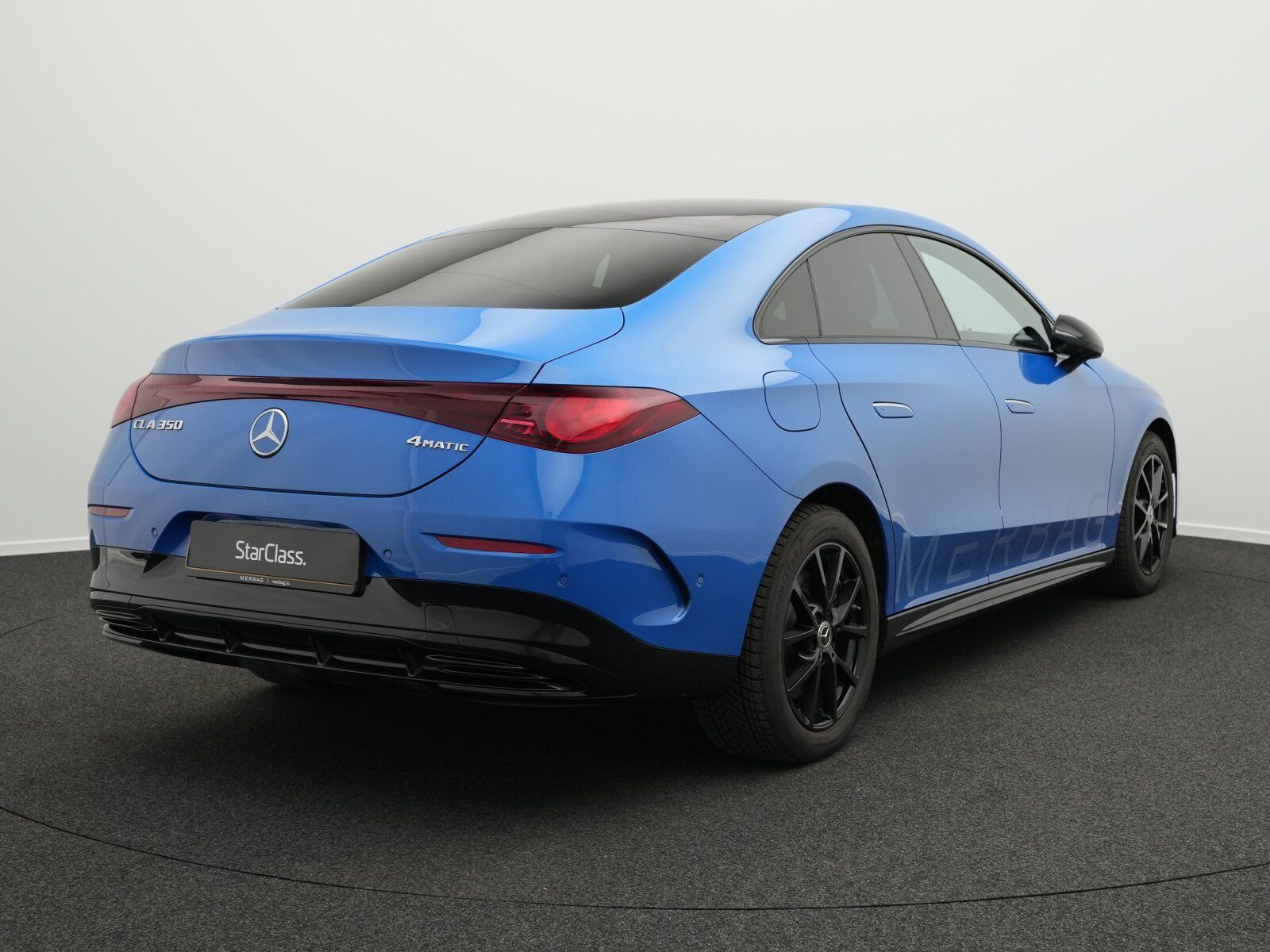 Mercedes-Benz CLA 350 4MATIC mit EQ Technologie imagem 3