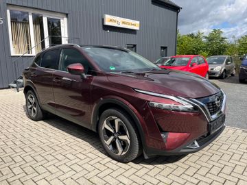 Nissan Qashqai - 1