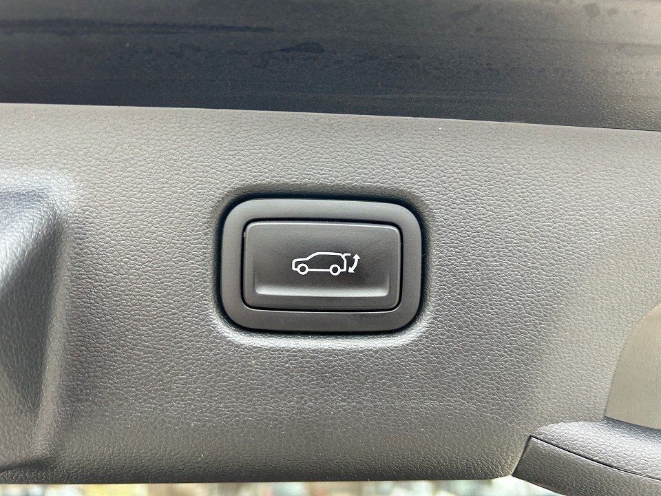 Fahrzeugabbildung Hyundai KONA EV 65kWh PRIME SITZ/KOMF/ASSIST-P LEDER+HUD