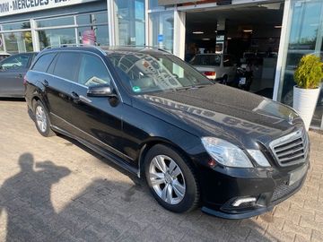 Mercedes E 250 - 4