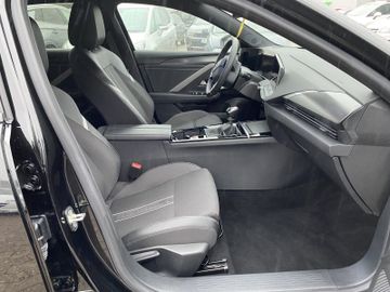 Bild 11 Opel Astra GS NAVI/SHZ+LHZ/PDC vo+hi+360Cam