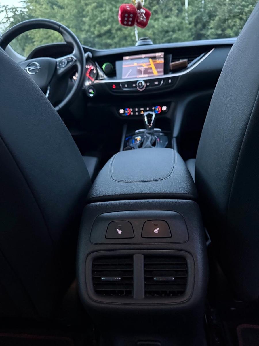 Opel Insignia 2.0 Diesel 125kW Innovation Auto Sp...