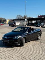 Opel Astra TwinTop 1.6 ECOTEC Cosmo 85kW  Cabrio - Opel Astra: Cabrio, 1.8