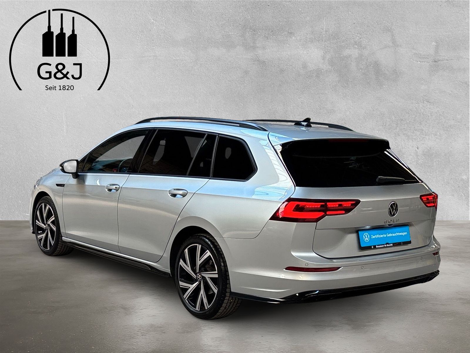 Fahrzeugabbildung Volkswagen Golf Variant 2.0 TDI R-Line AHK Kamera AppConnec